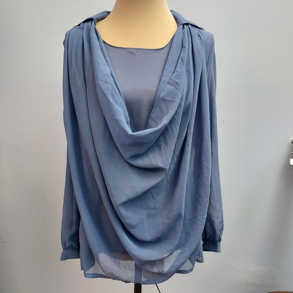 Ya Los Angeles Silk Pull-over Blouse - Picture 2 of 7